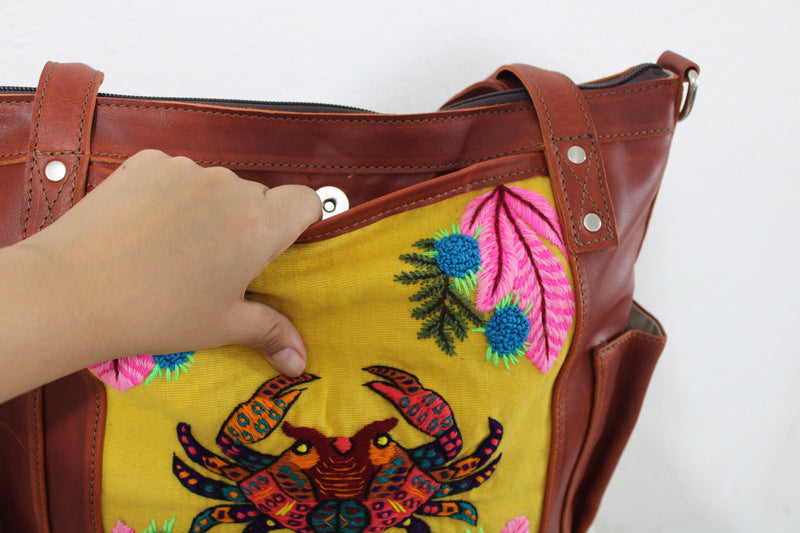 New! Claudine bag with crab panel and full orange lather