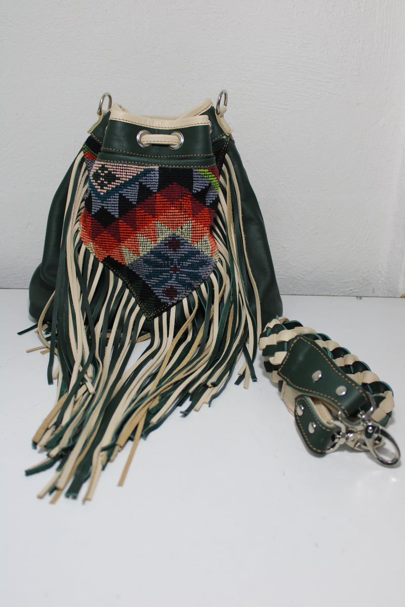 Fringe mixed color bucket bag